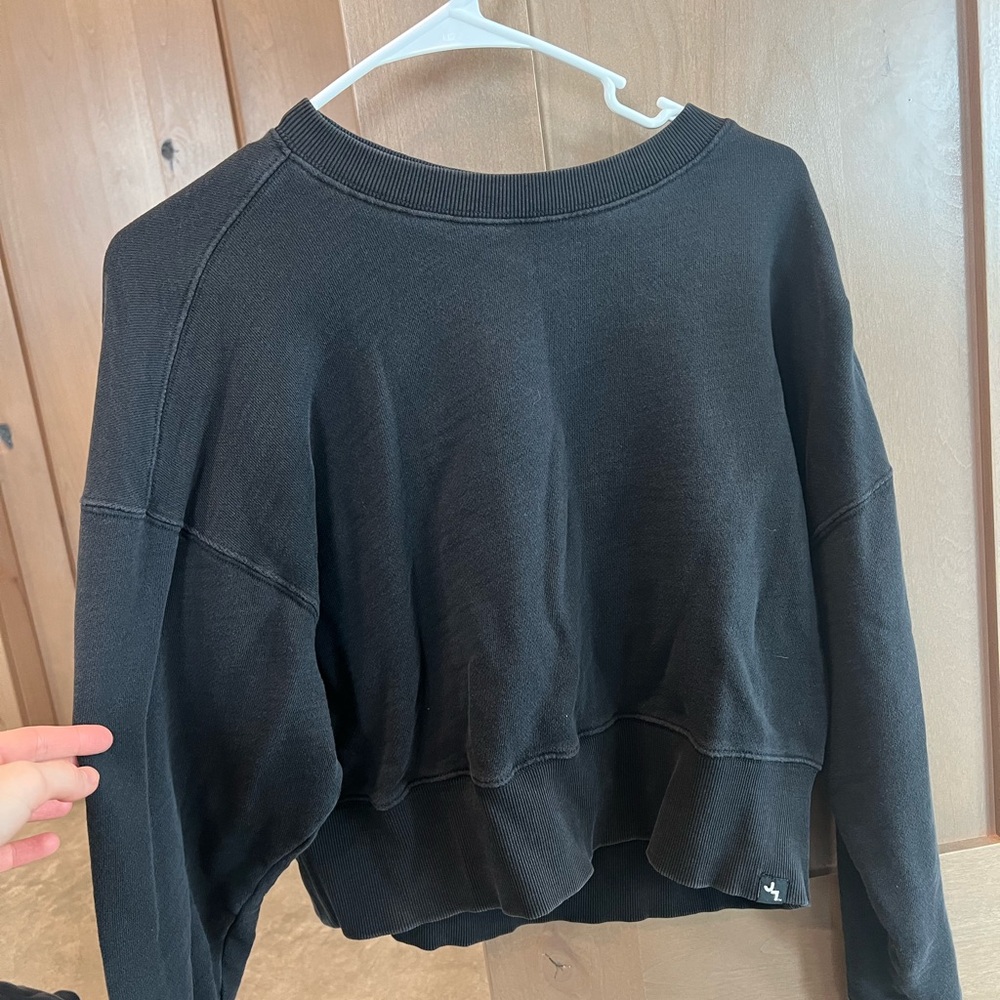 JoyLab Charcoal Cropped Top